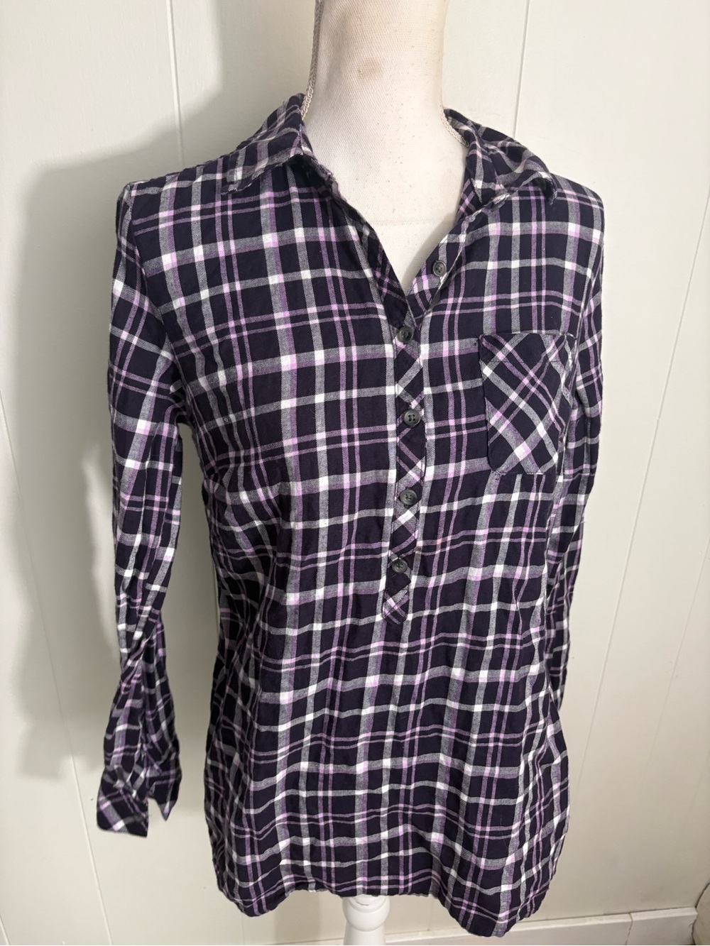 croft & barrow Purple and White Plaid Shirt